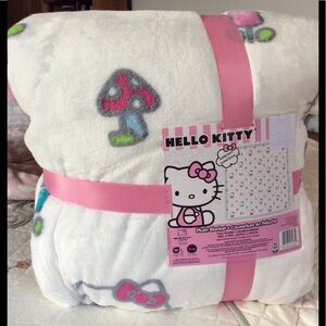 Hello kitty blanket